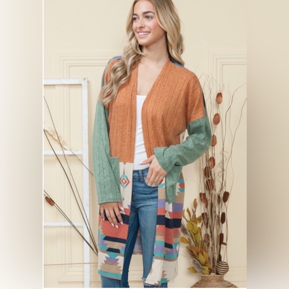 💼 Stunning PLUS Size Aztec Cardigan Sweater ~Much prettier in person see⬇️ - Picture 1 of 4